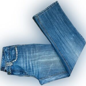 EUC Baccini SZ 10 blue straight leg jeans w/button accents/waist 34”-36”